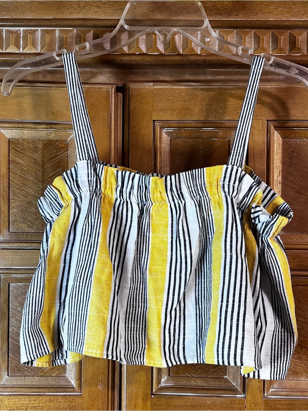 Iris Girls Size L Striped Cold Shoulder Top Yellow Black White Ruffle Sleeves